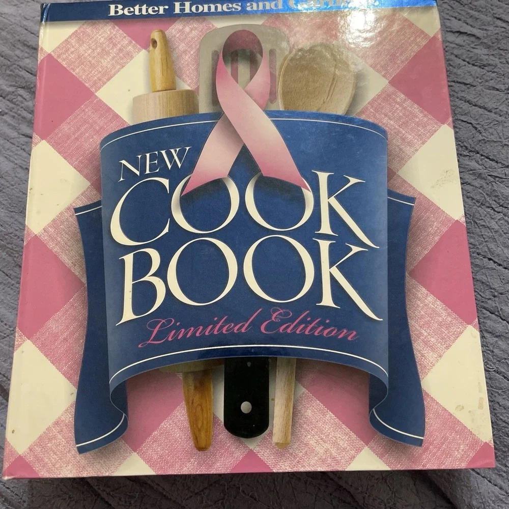 Better Homes & Gardens New Cookbook Limited Edition Pink 2005 Ring Bound     Q2‎